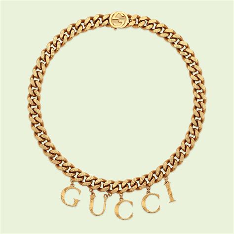 Necklace with Gucci script pendant 